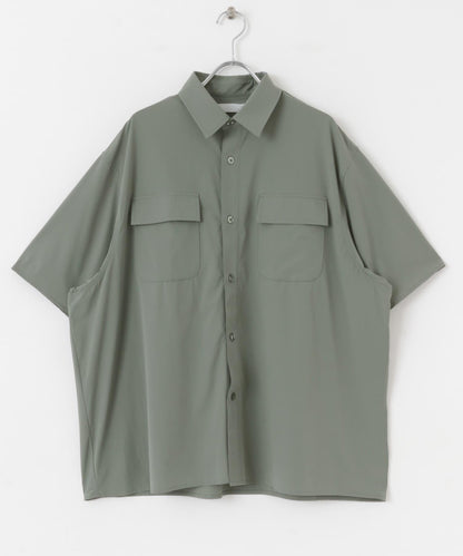 『UR TECH MoLight』雙口袋襯衫（五分袖）