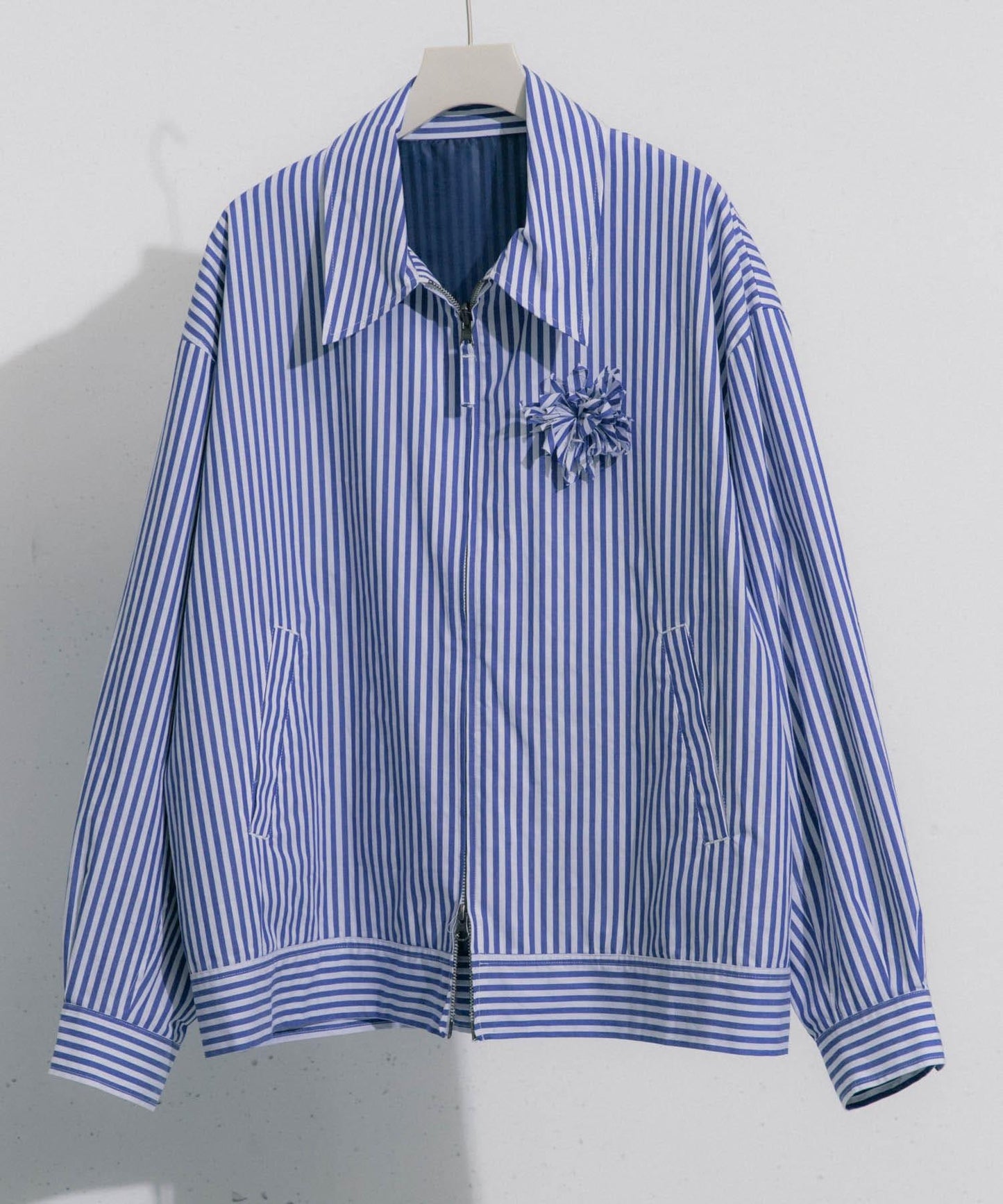 hxcyyd × SOP 條紋花卉胸花襯衫夾克（男女同款）