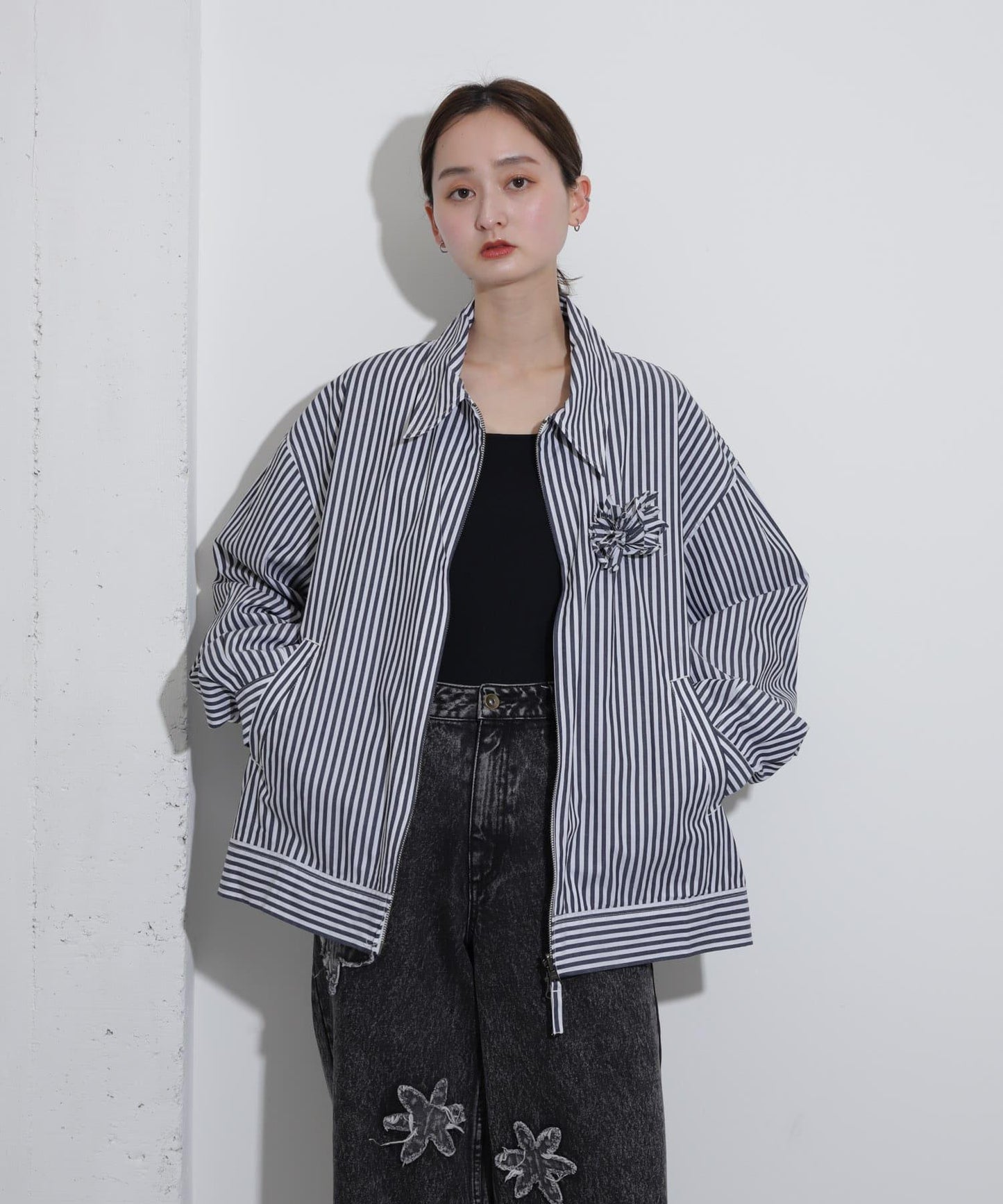 hxcyyd × SOP 條紋花卉胸花襯衫夾克（男女同款）