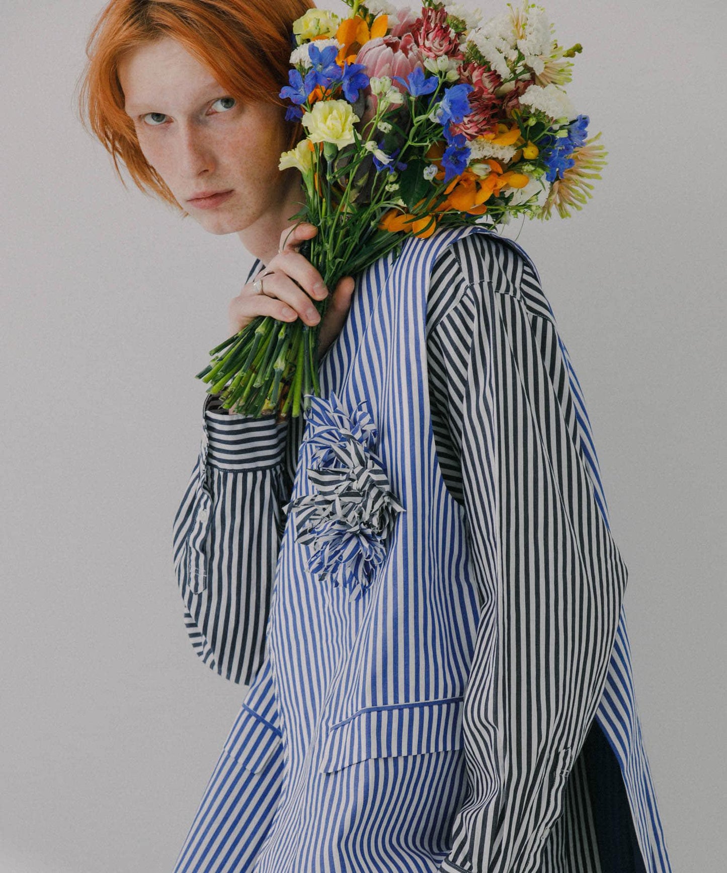 hxcyyd × SOP 條紋花卉胸花襯衫馬甲（男女同款）