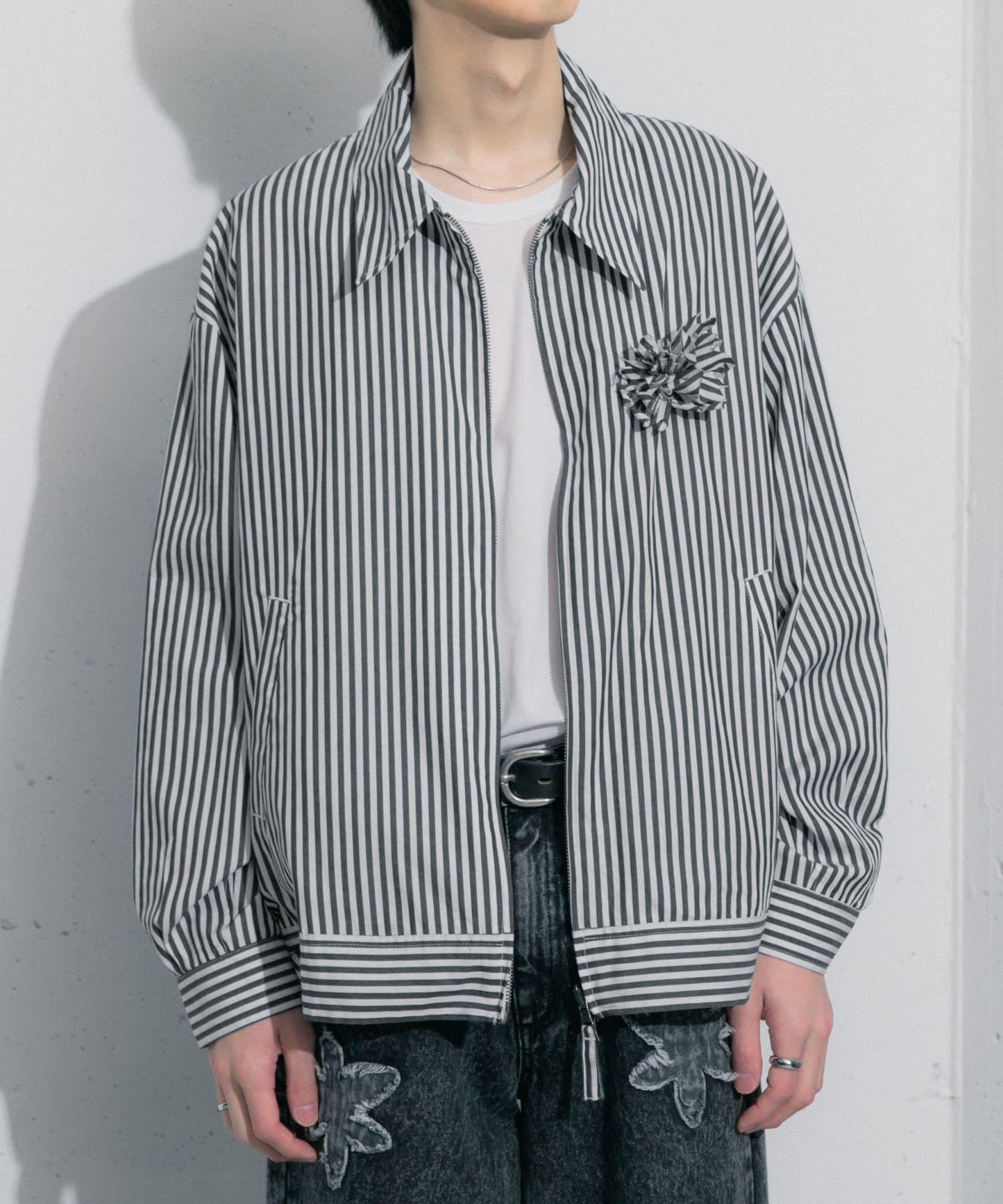 hxcyyd × SOP 條紋花卉胸花襯衫夾克（男女同款）