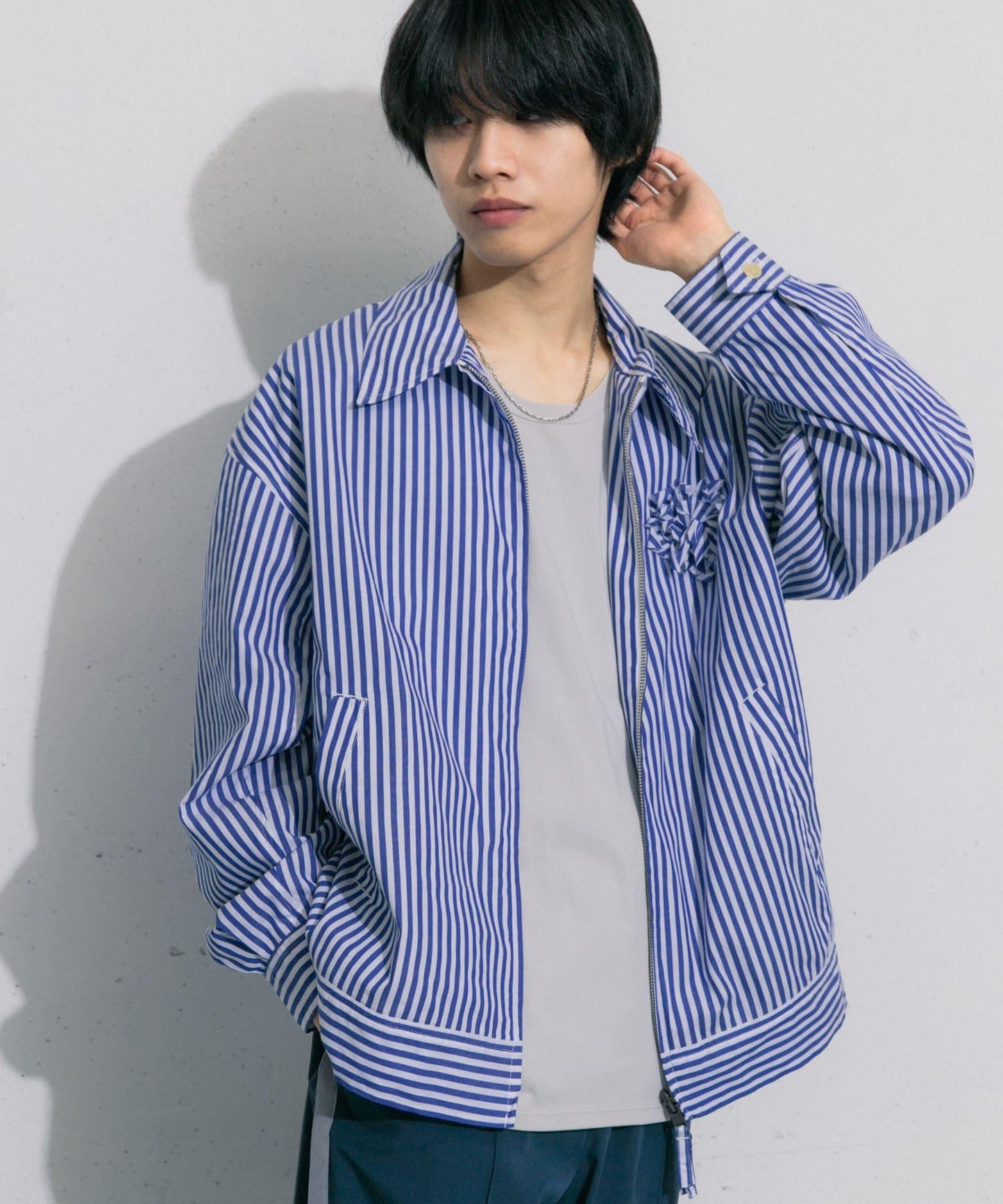 hxcyyd × SOP 條紋花卉胸花襯衫夾克（男女同款）