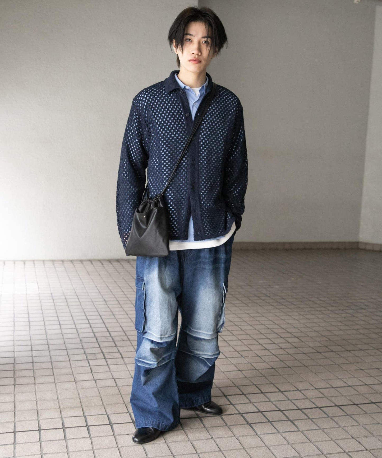 中性款網眼拼接翻領開衫