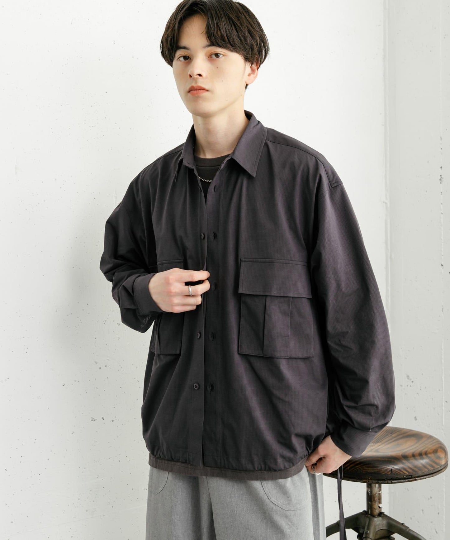 波點網紗雙口袋長袖襯衫