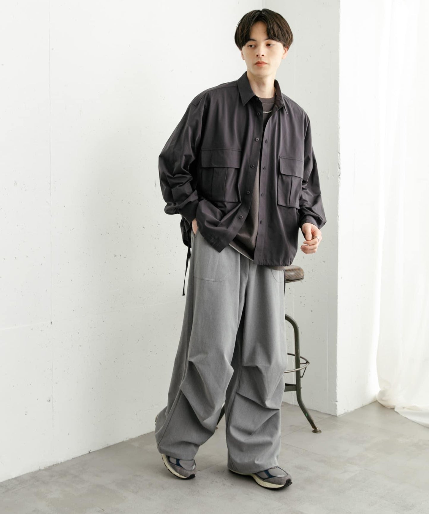 波點網紗雙口袋長袖襯衫