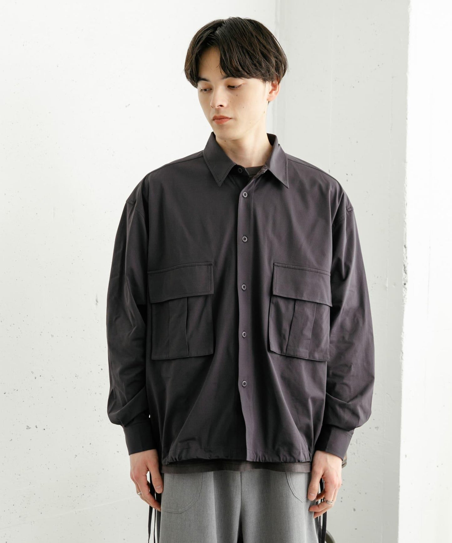 波點網紗雙口袋長袖襯衫