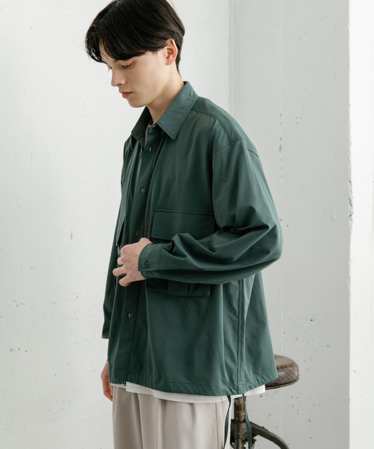 波點網紗雙口袋長袖襯衫