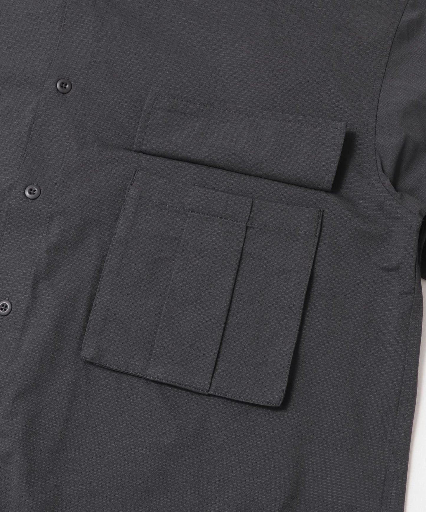 波點網紗雙口袋長袖襯衫