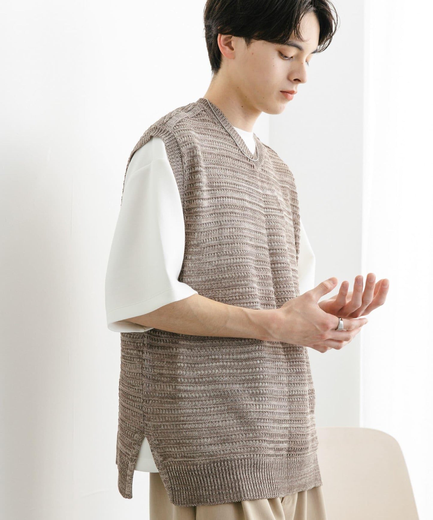 混色V領針織背心