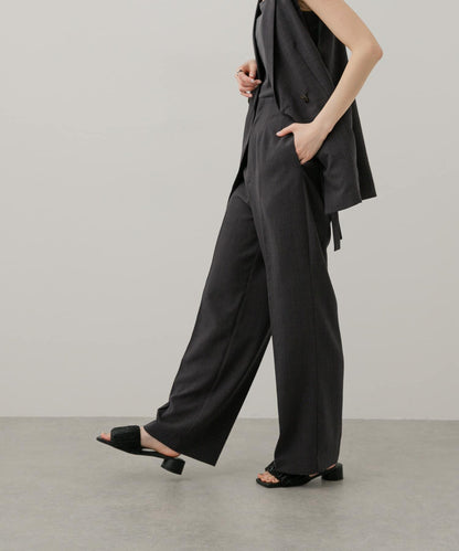 UR TECH DRYLUXE仿亞麻寬鬆長褲