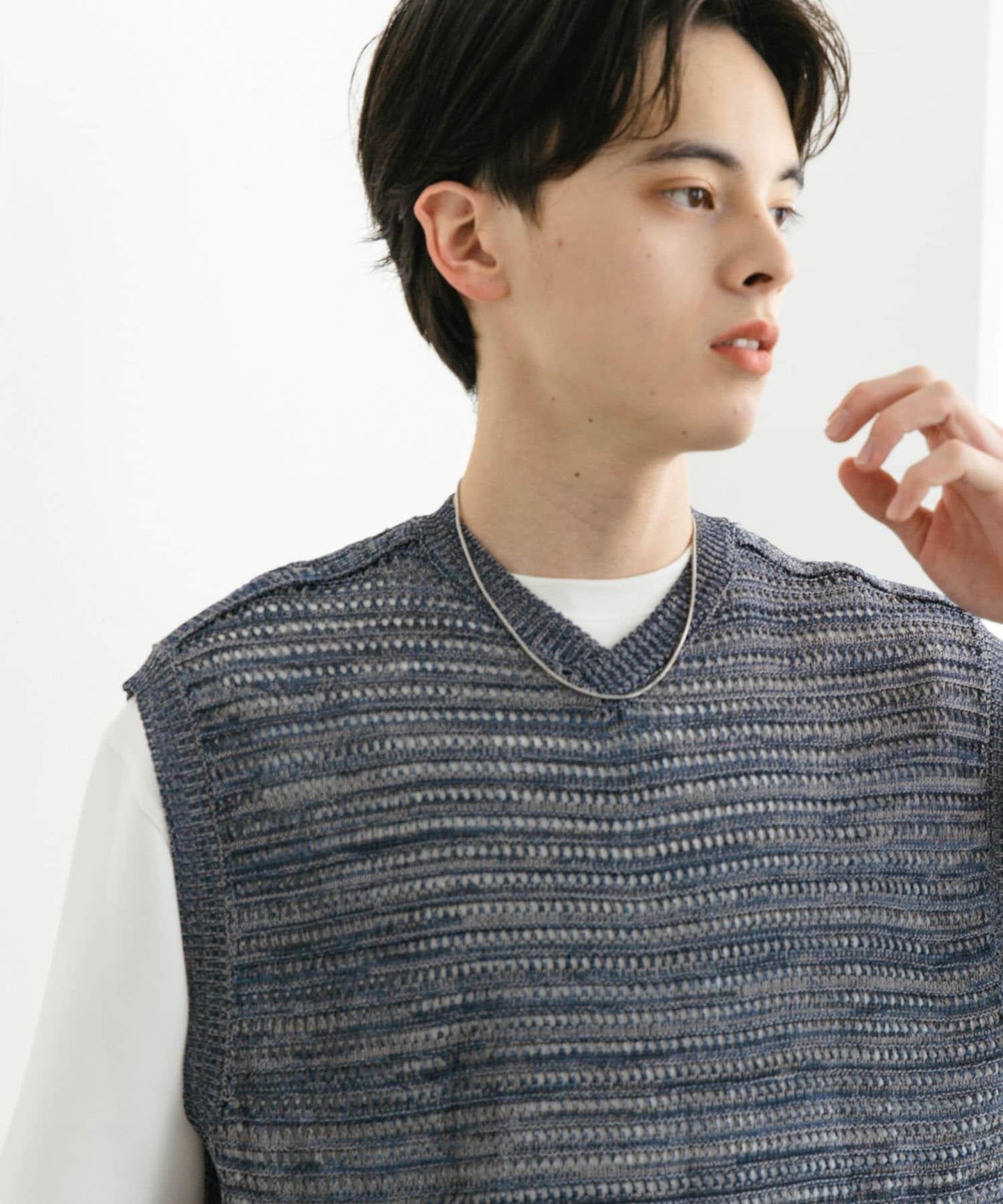 混色V領針織背心