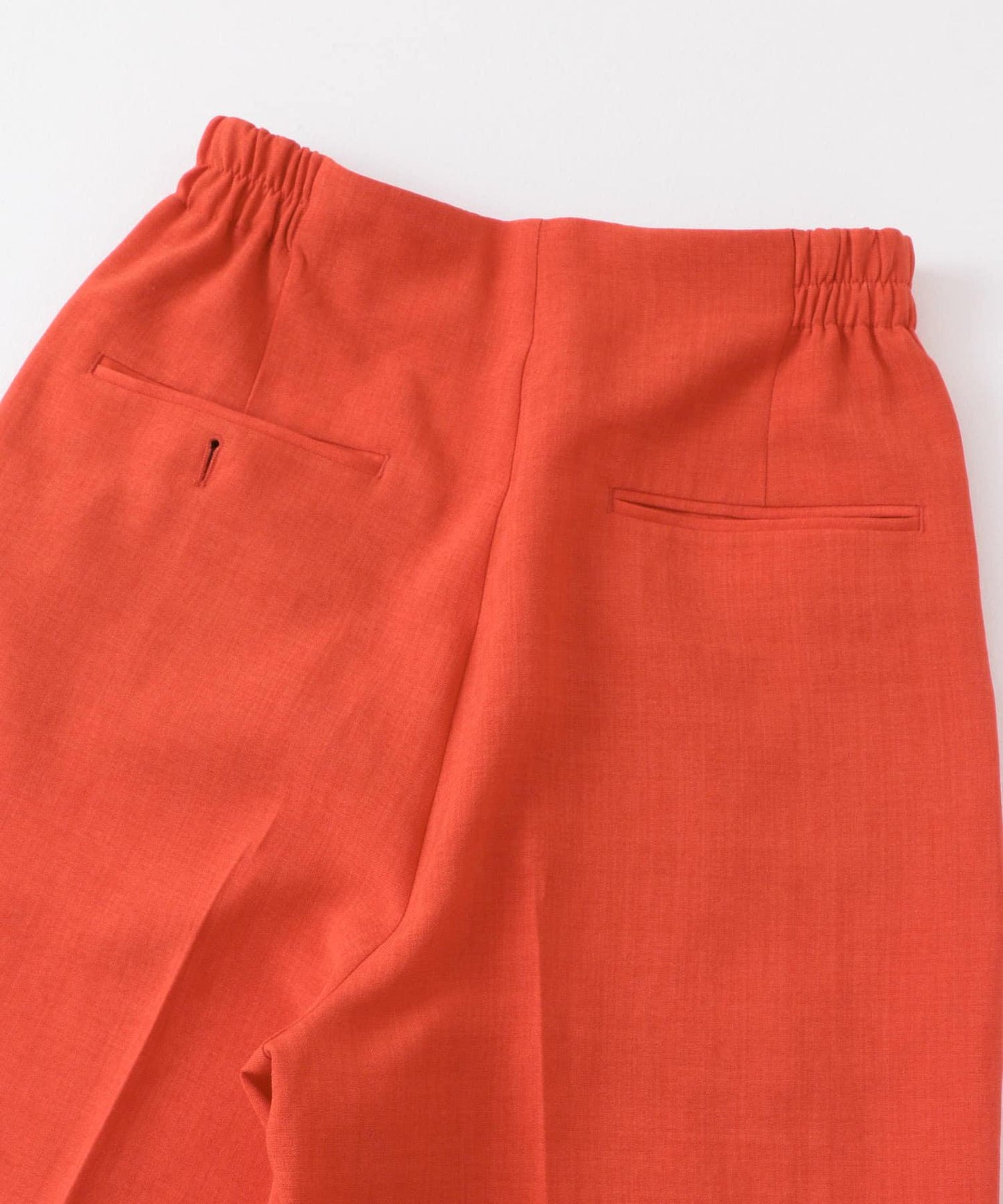 UR TECH DRYLUXE仿亞麻寬鬆長褲