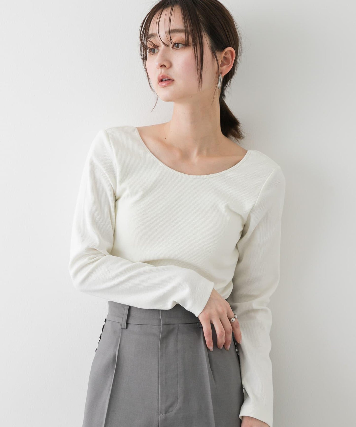 帶胸墊後背開口羅紋上衣