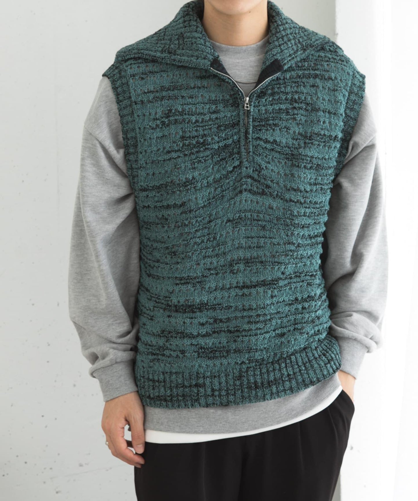 混色半拉鍊針織背心