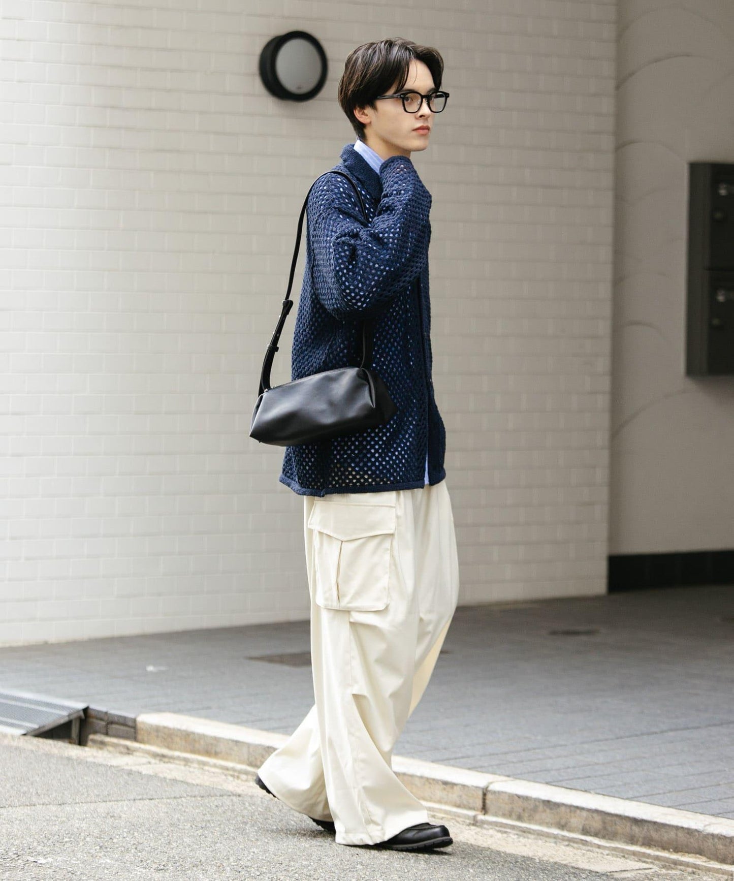 中性款網眼拼接翻領開衫