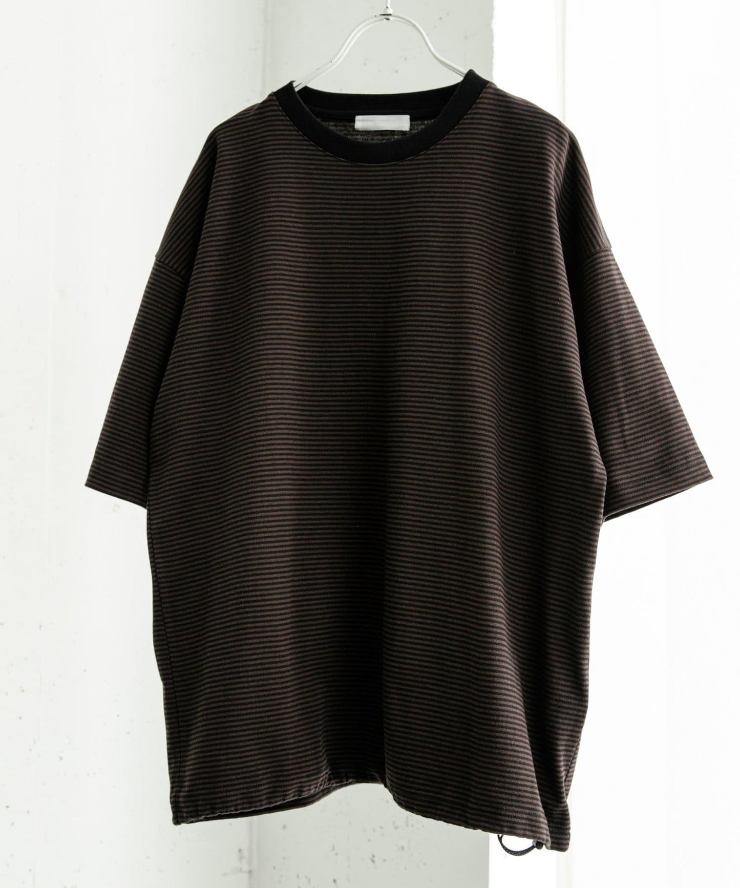 中性款抽繩短袖T恤