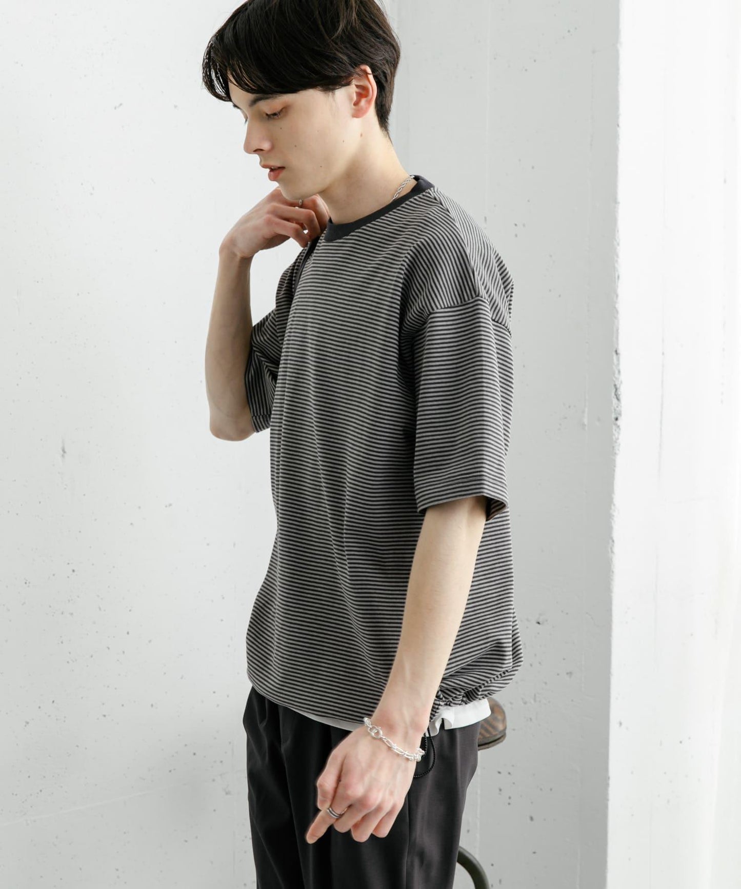 中性款抽繩短袖T恤