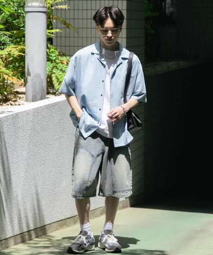 雙膝寬鬆牛仔短褲