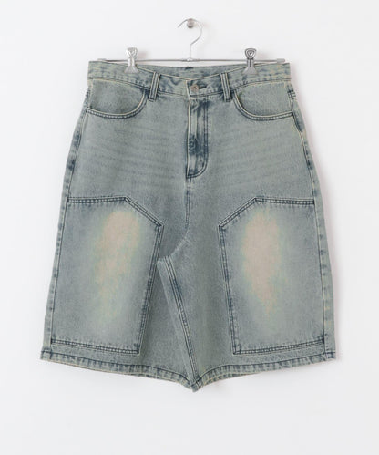 雙膝寬鬆牛仔短褲