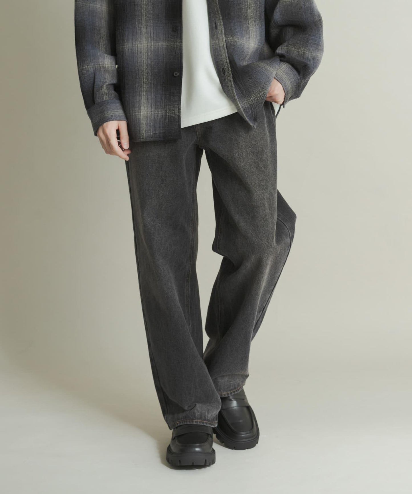 硬質水洗牛仔寬腿褲