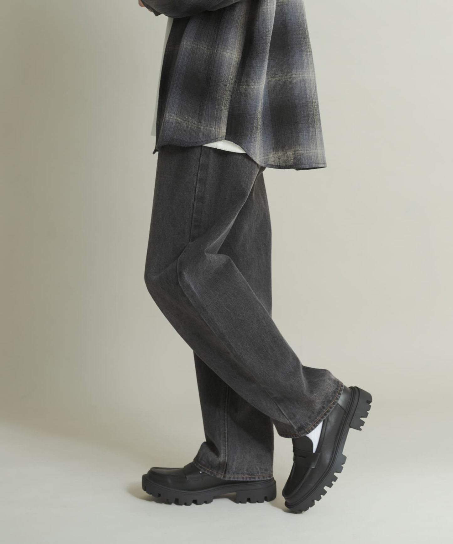 硬質水洗牛仔寬腿褲