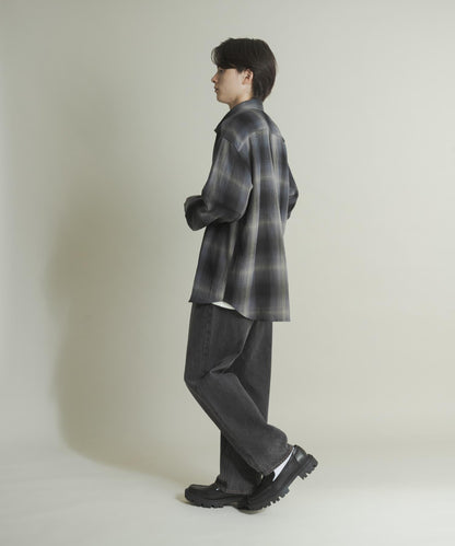 硬質水洗牛仔寬腿褲