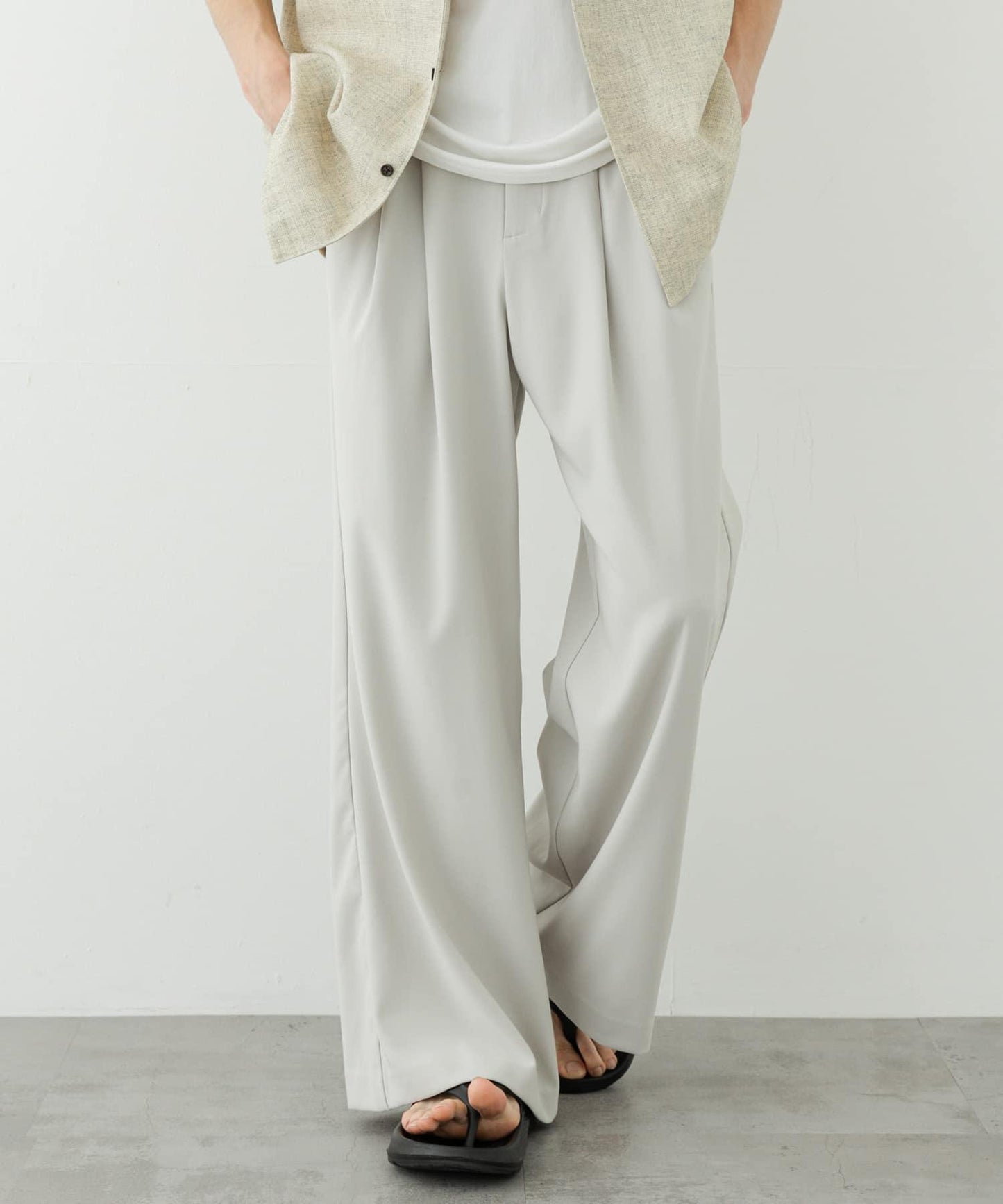 2褶寬鬆喇叭西裝褲