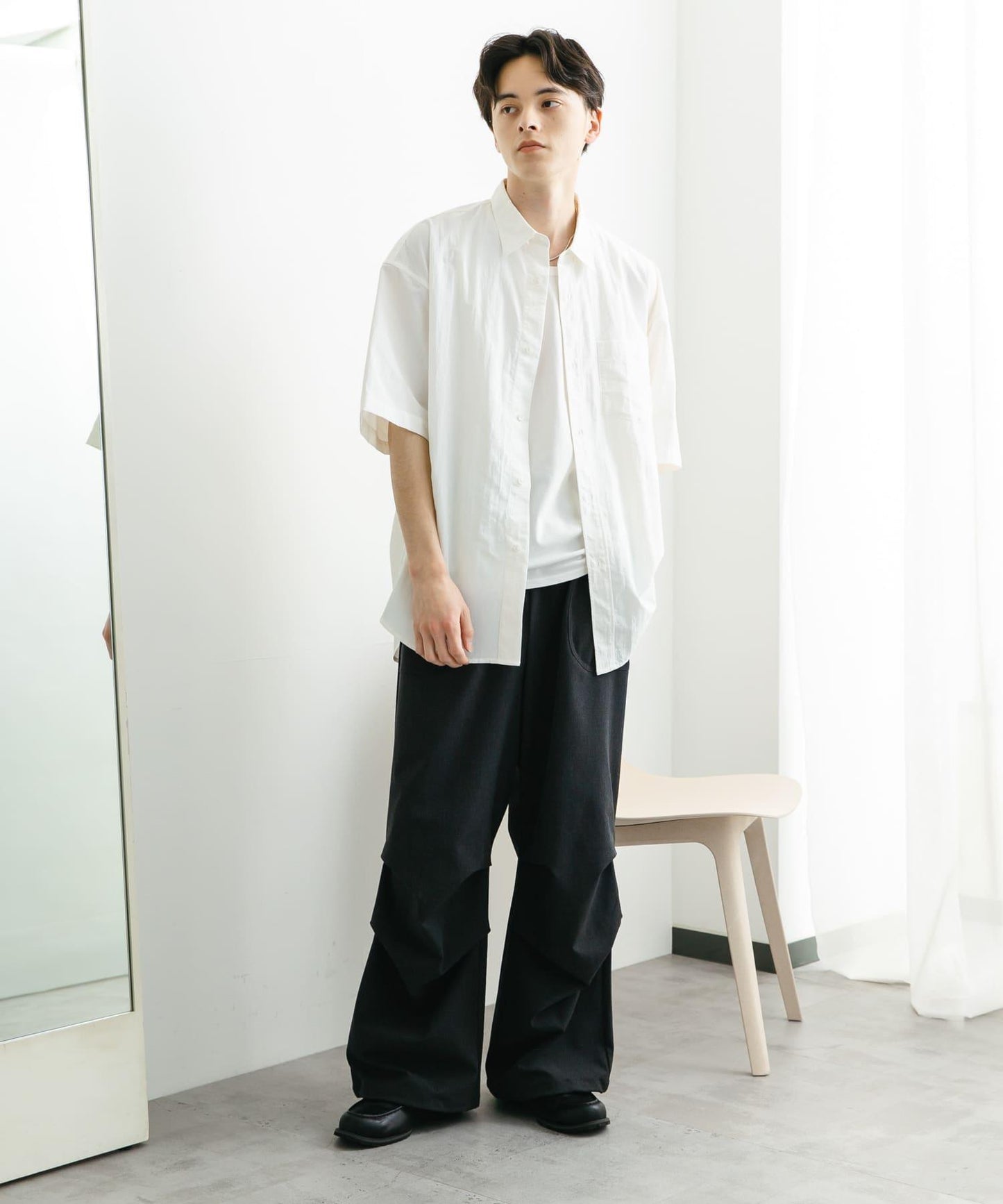 尼龍常規領寬鬆短袖襯衫