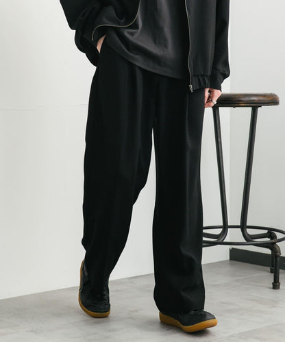 UR TECH DRYLUXE 亞麻風寬鬆長褲