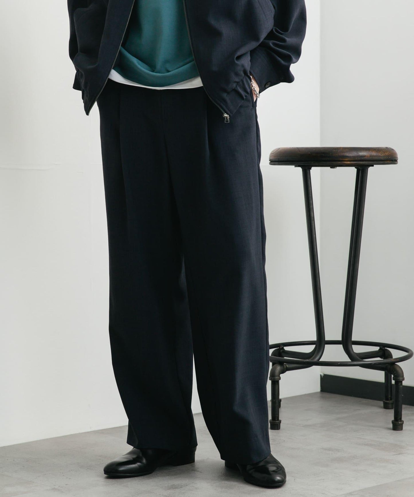 UR TECH DRYLUXE 亞麻風寬鬆長褲