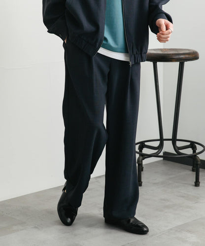 UR TECH DRYLUXE 亞麻風寬鬆長褲