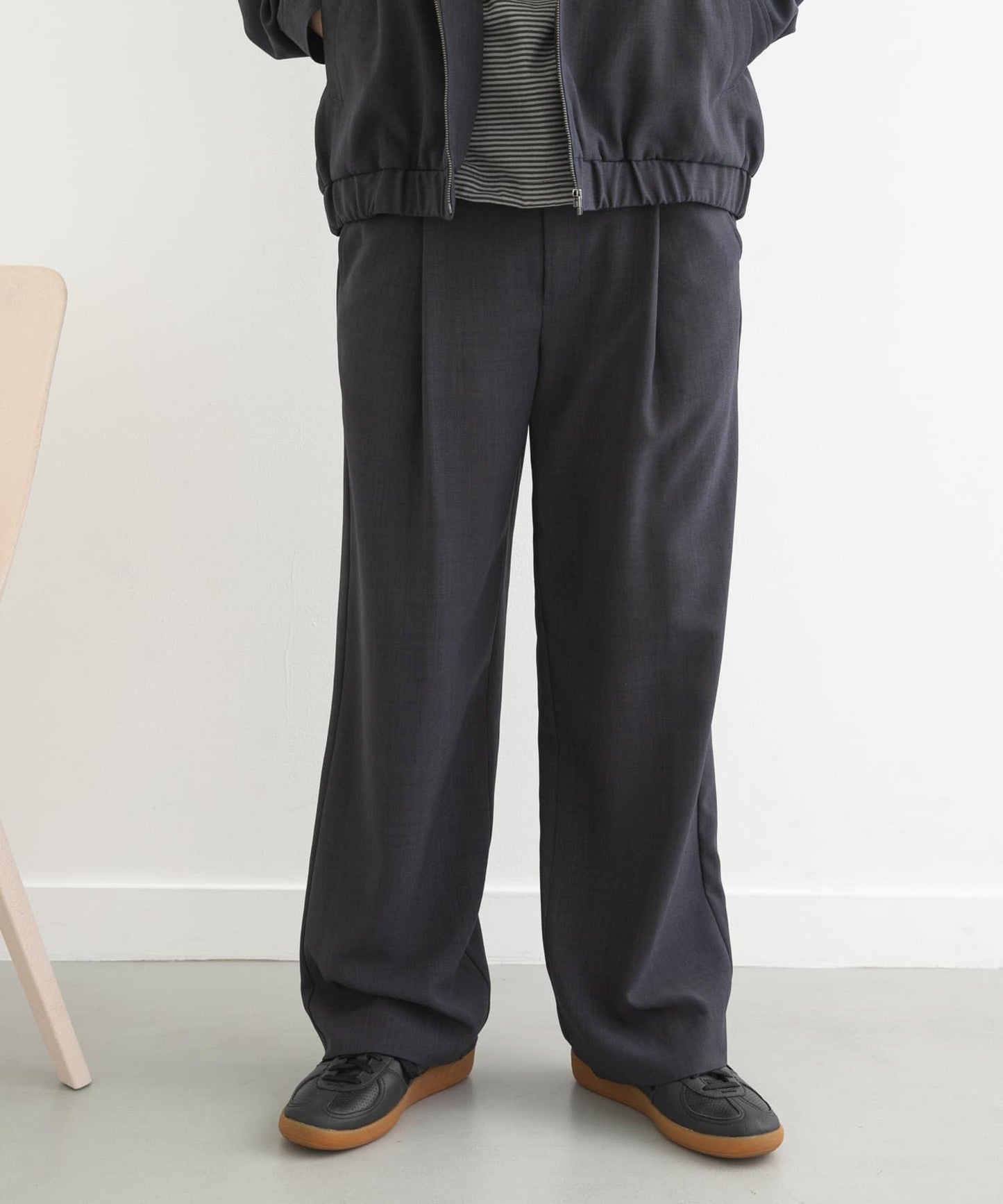 UR TECH DRYLUXE 亞麻風寬鬆長褲