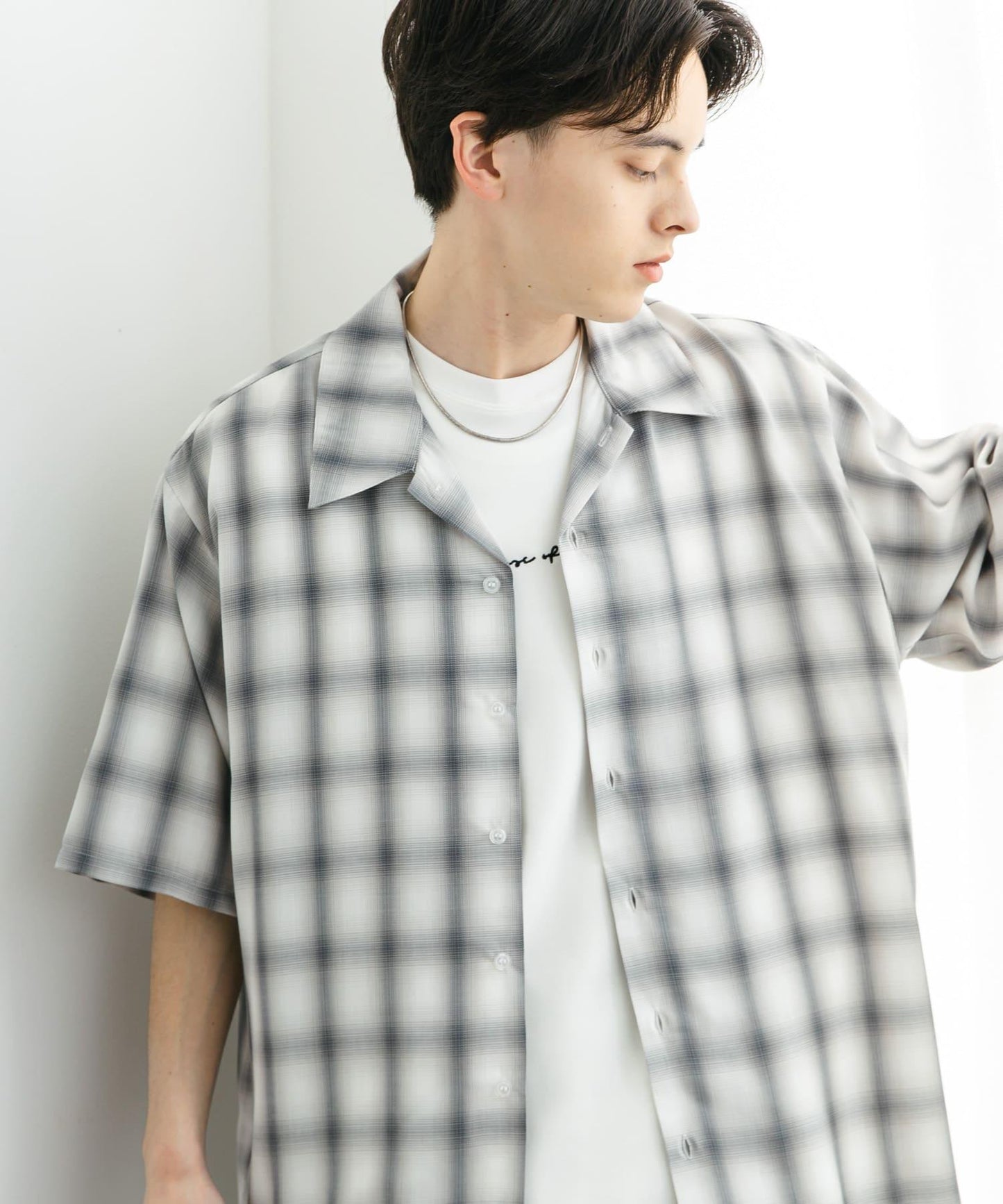 中性漸變格紋短袖襯衫