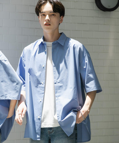 中性寬鬆版常規領短袖襯衫