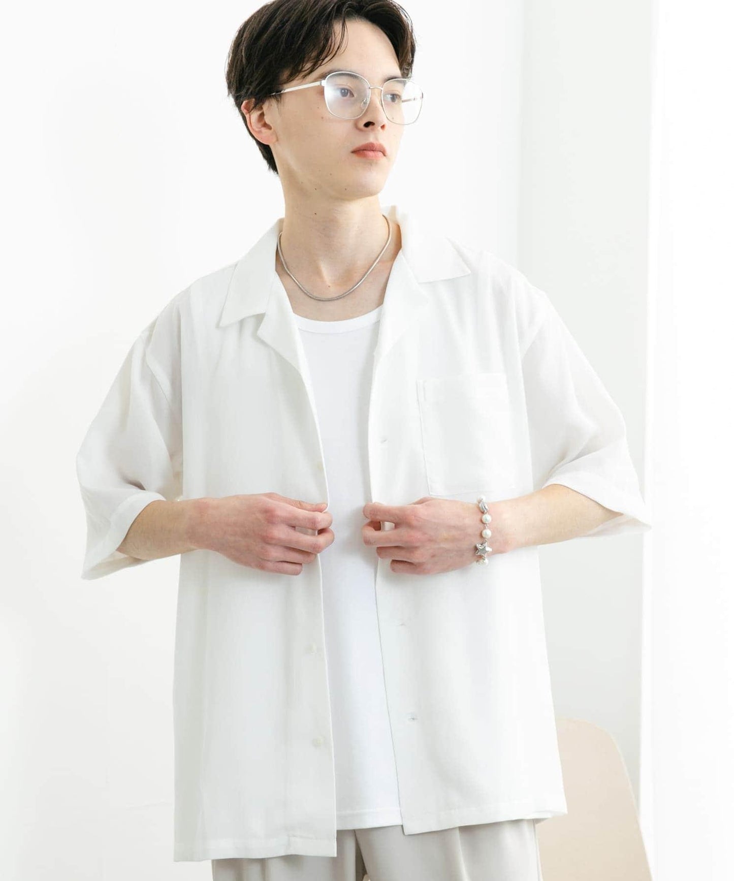 中性透視褶皺開領襯衫