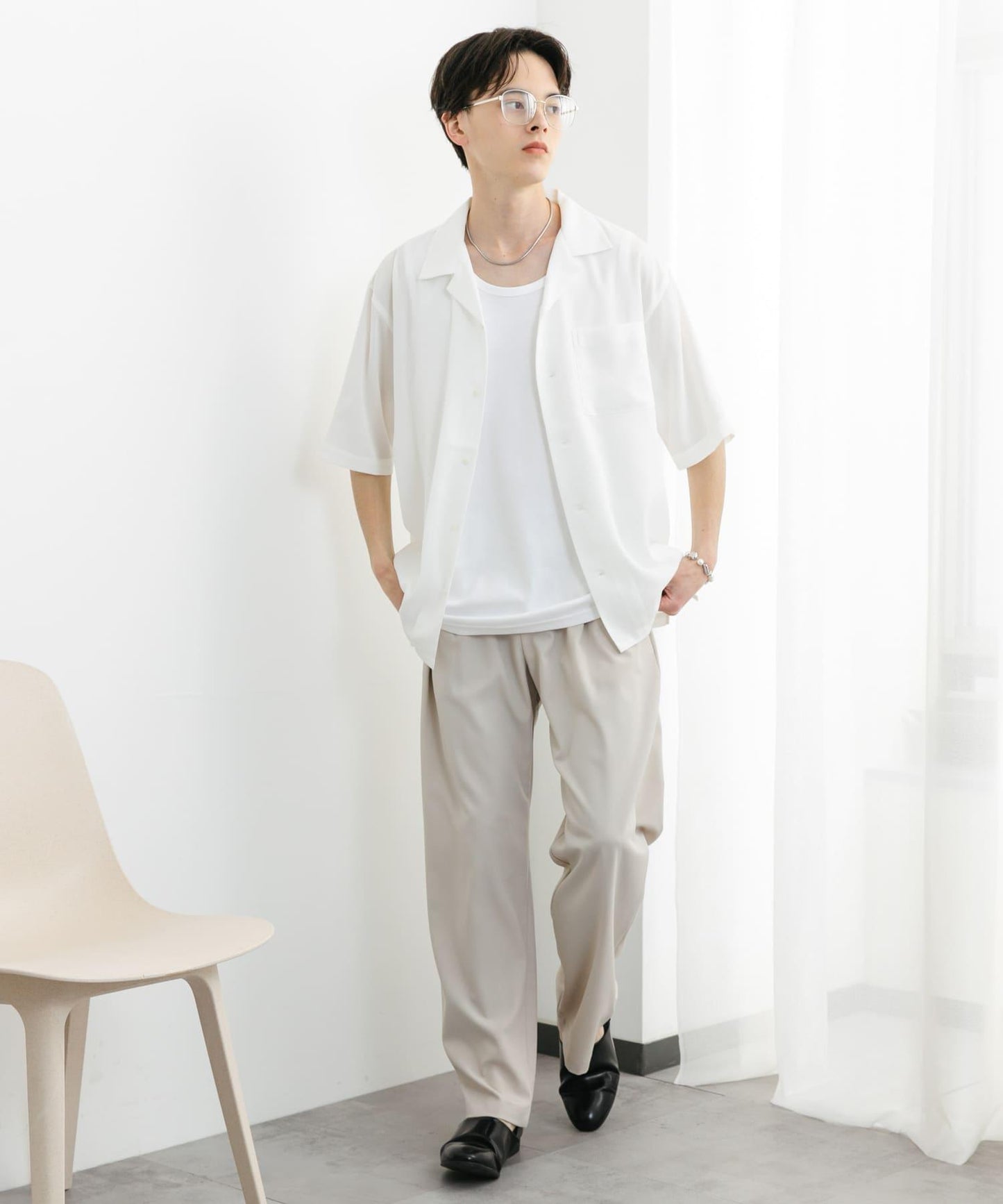 中性透視褶皺開領襯衫