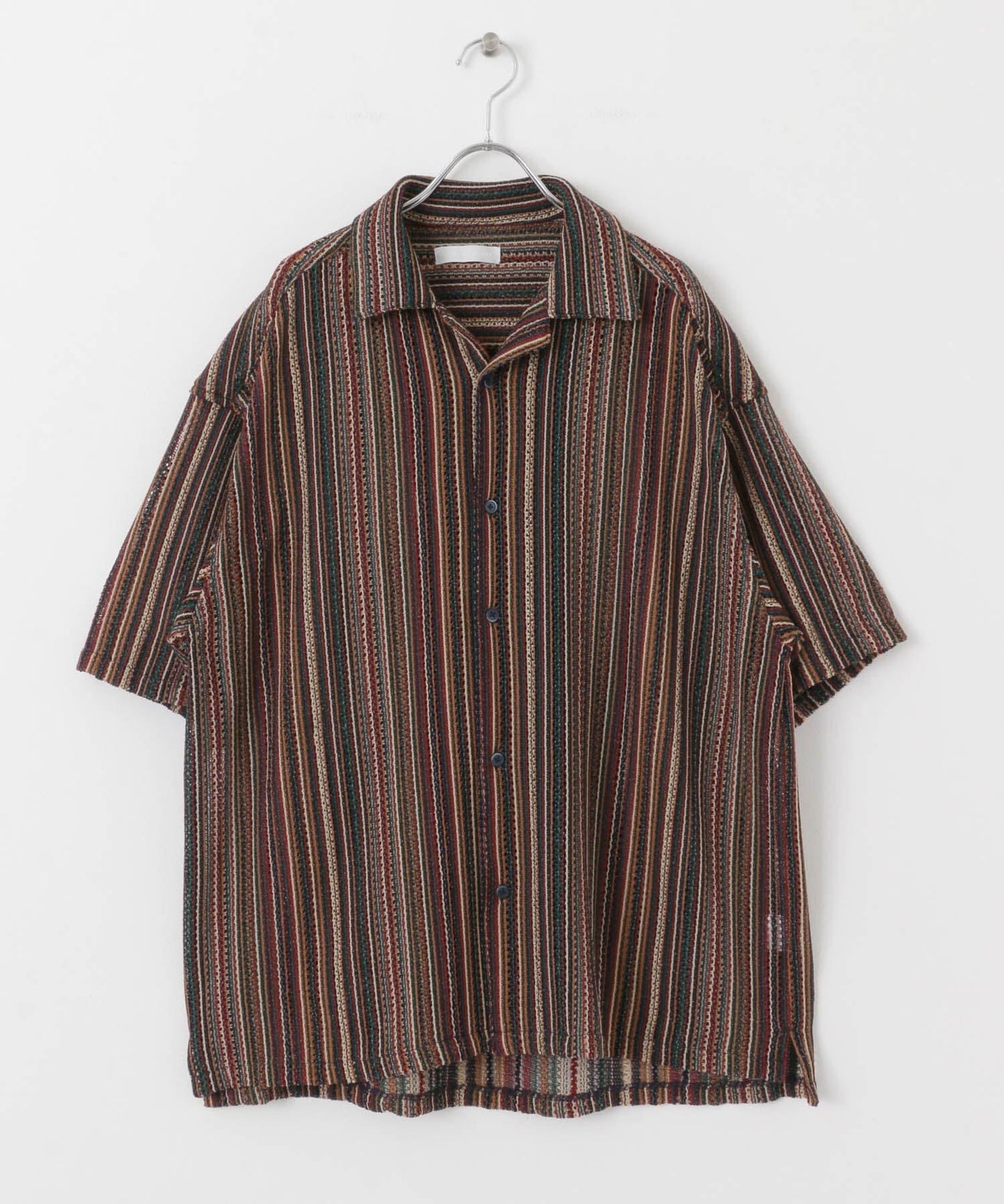 中性款拼色蕾絲開領短袖襯衫