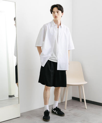 中性寬鬆版常規領短袖襯衫