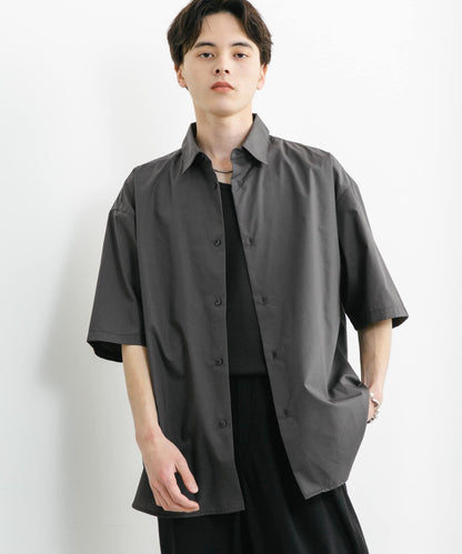 中性寬鬆版常規領短袖襯衫