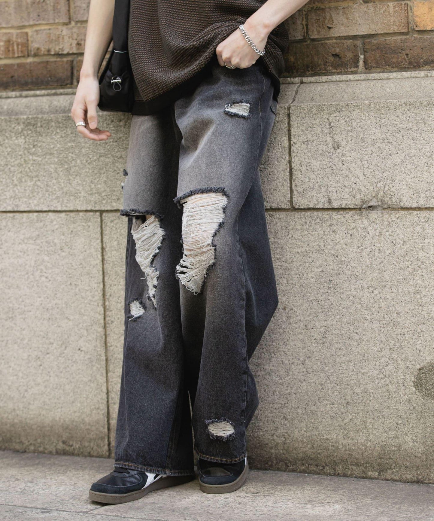 中性破洞牛仔寬腿褲