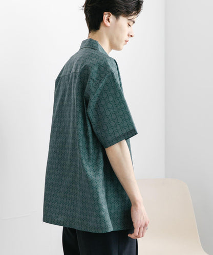 提花開領短袖襯衫