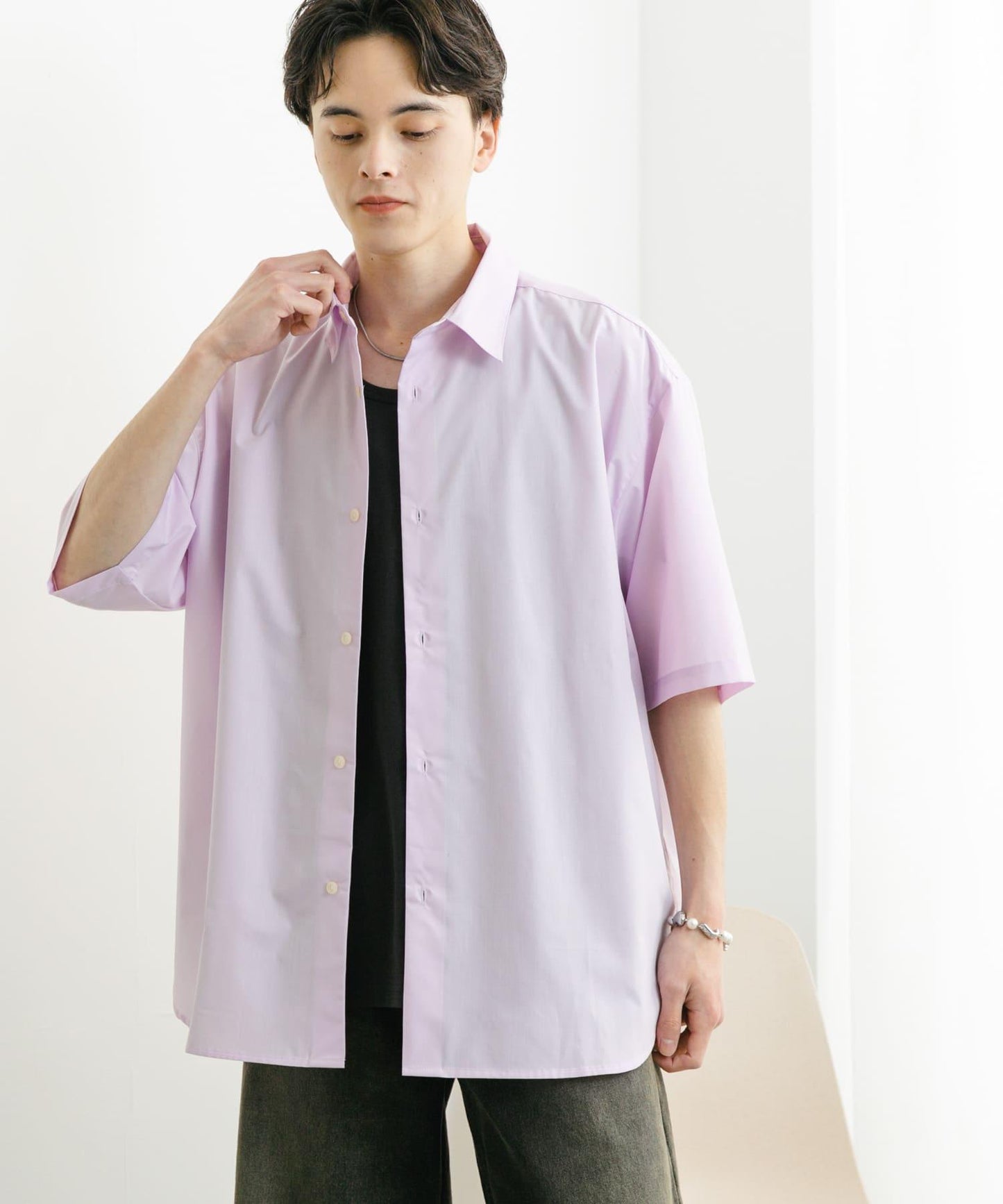 中性寬鬆版常規領短袖襯衫