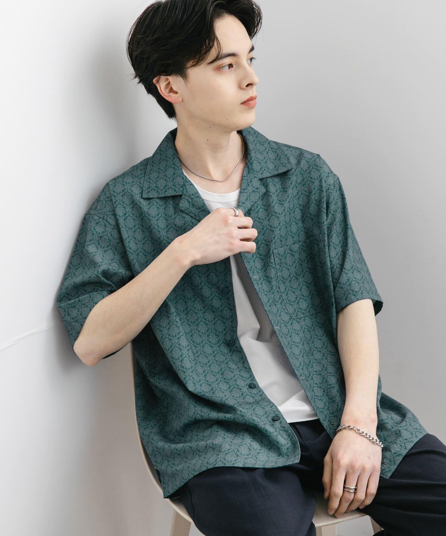 提花開領短袖襯衫