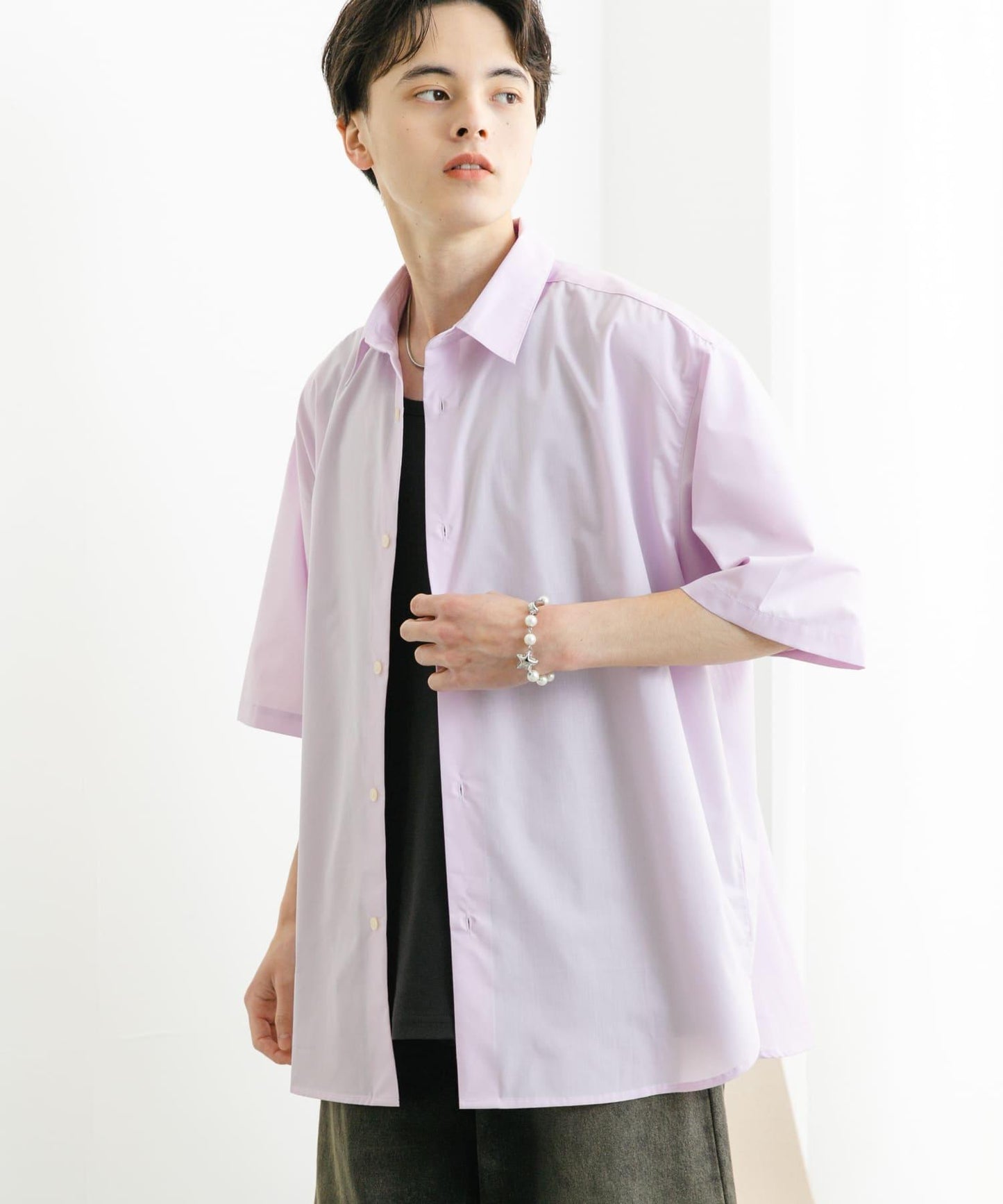 中性寬鬆版常規領短袖襯衫