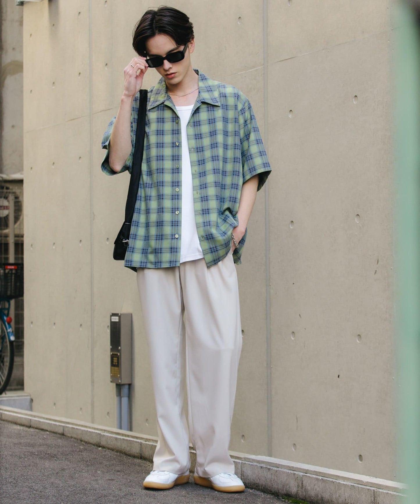 中性漸變格紋短袖襯衫