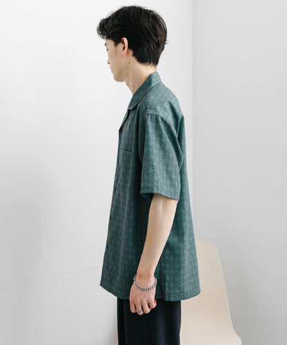 提花開領短袖襯衫