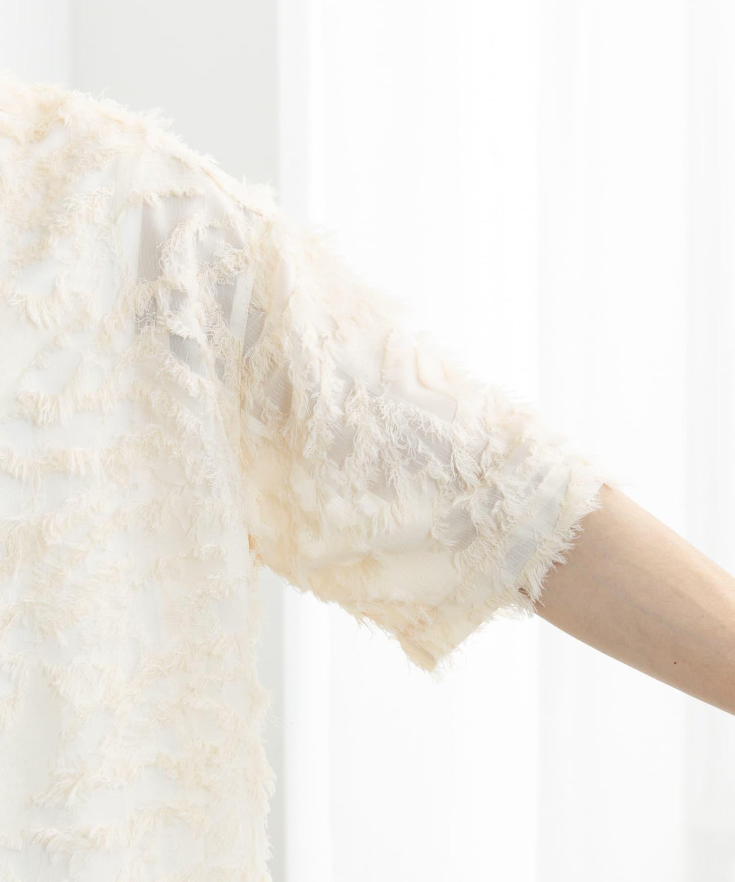 流蘇提花短袖襯衫