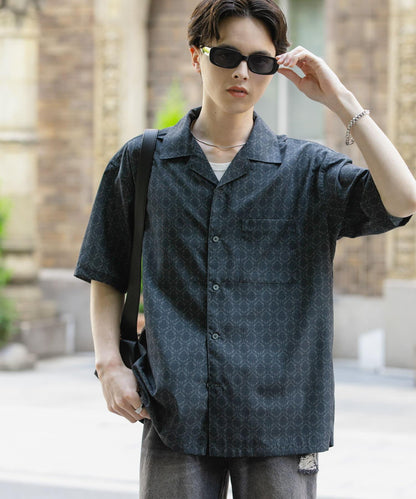 提花開領短袖襯衫