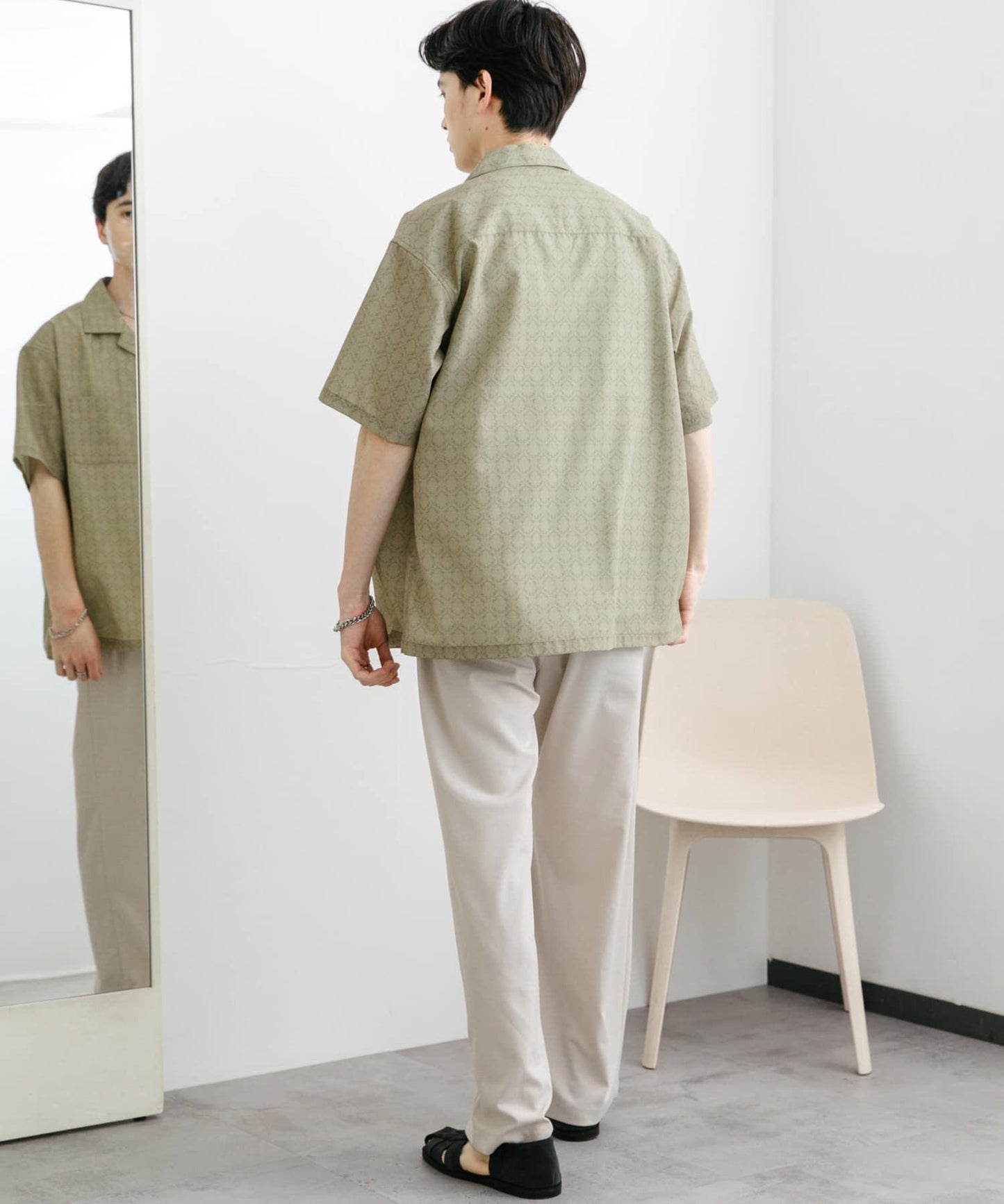 提花開領短袖襯衫