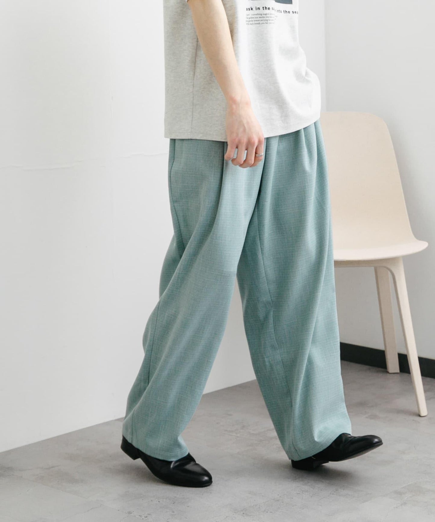 混色褶皺寬腿褲